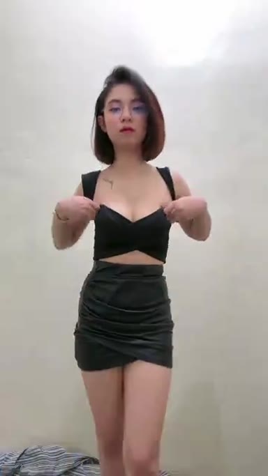 Bokep abg bondol kacamata colmek pulen banget